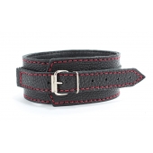 Черный ошейник из натуральной кожи с красной строчкой и кольцом - БДСМ Арсенал - купить с доставкой в Подольске