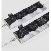 Сатиновые наручники с кружевом Play Nice - Fifty Shades of Grey - купить с доставкой в Подольске