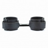 Чёрные кожаные наручники - БДСМ Арсенал - купить с доставкой в Подольске