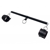 Черная распорка для ног с кожаными манжетами - Pecado - купить с доставкой в Подольске