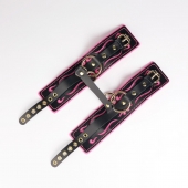Черные кожаные оковы с розовой строчкой - Crazy Handmade - купить с доставкой в Подольске