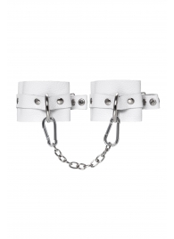 Белые мягкие кожаные наручники с люверсами - Pecado - купить с доставкой в Подольске