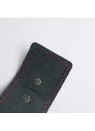 Черные кожаные наручники с красной строчкой - Crazy Handmade - купить с доставкой в Подольске