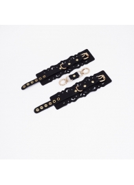 Черные кожаные наручники с узорами и золотистой фурнитурой - Crazy Handmade - купить с доставкой в Подольске