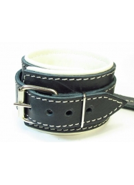 Оковы на руки со светлым подкладом - БДСМ Арсенал - купить с доставкой в Подольске