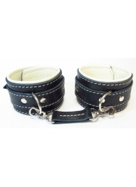 Оковы на руки со светлым подкладом - БДСМ Арсенал - купить с доставкой в Подольске