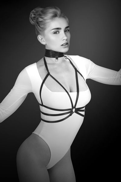 Черная упряжь на грудь Julia - Bijoux Pour Toi - купить с доставкой в Подольске