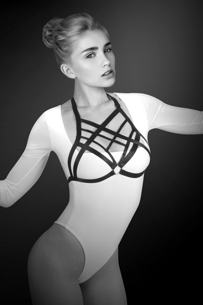 Черная упряжь на грудь Clara - Bijoux Pour Toi - купить с доставкой в Подольске