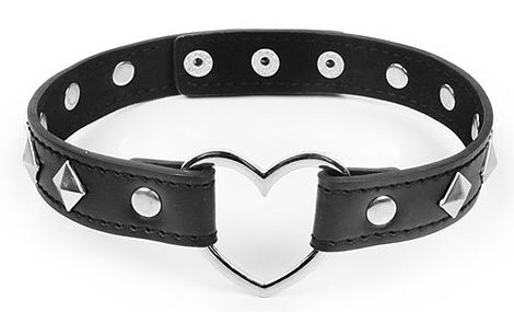 Черный ошейник с серебристыми ромбиками и сердечком - Notabu - купить с доставкой в Подольске