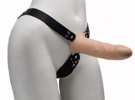 Пустотелый реалистичный фаллопротез на ремешках с заклепками - 17,5 см. - LOVETOY (А-Полимер) - купить с доставкой в Подольске