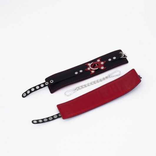 Черные кожаные оковы с красным декором и строчкой - Crazy Handmade - купить с доставкой в Подольске